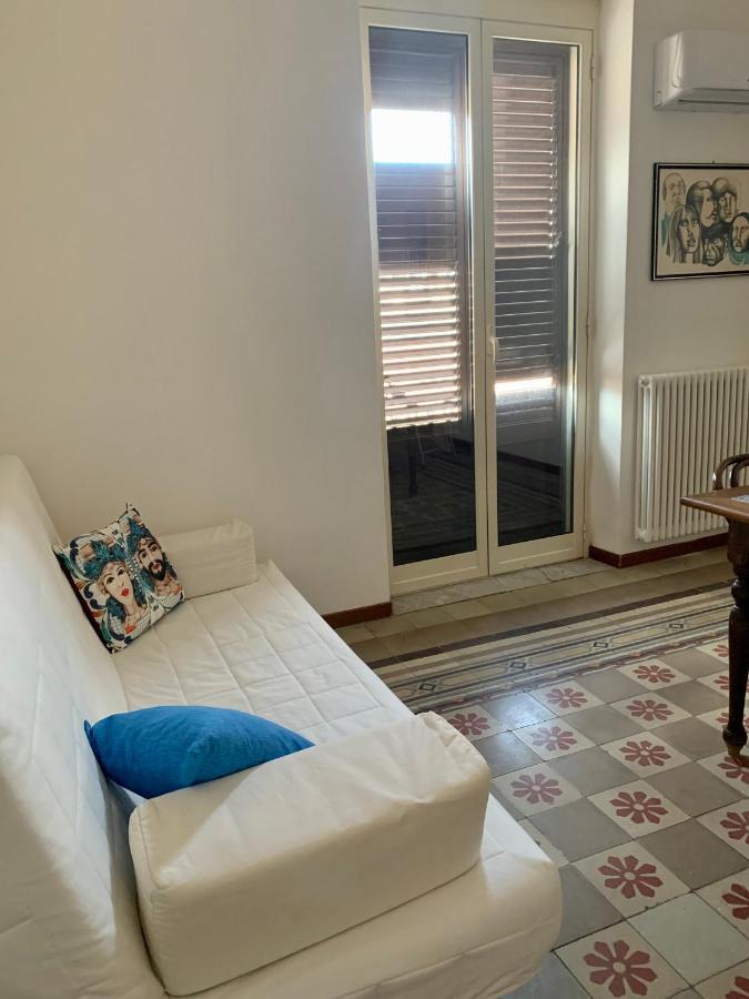 Suite Dreams Politeama Palerme Extérieur photo