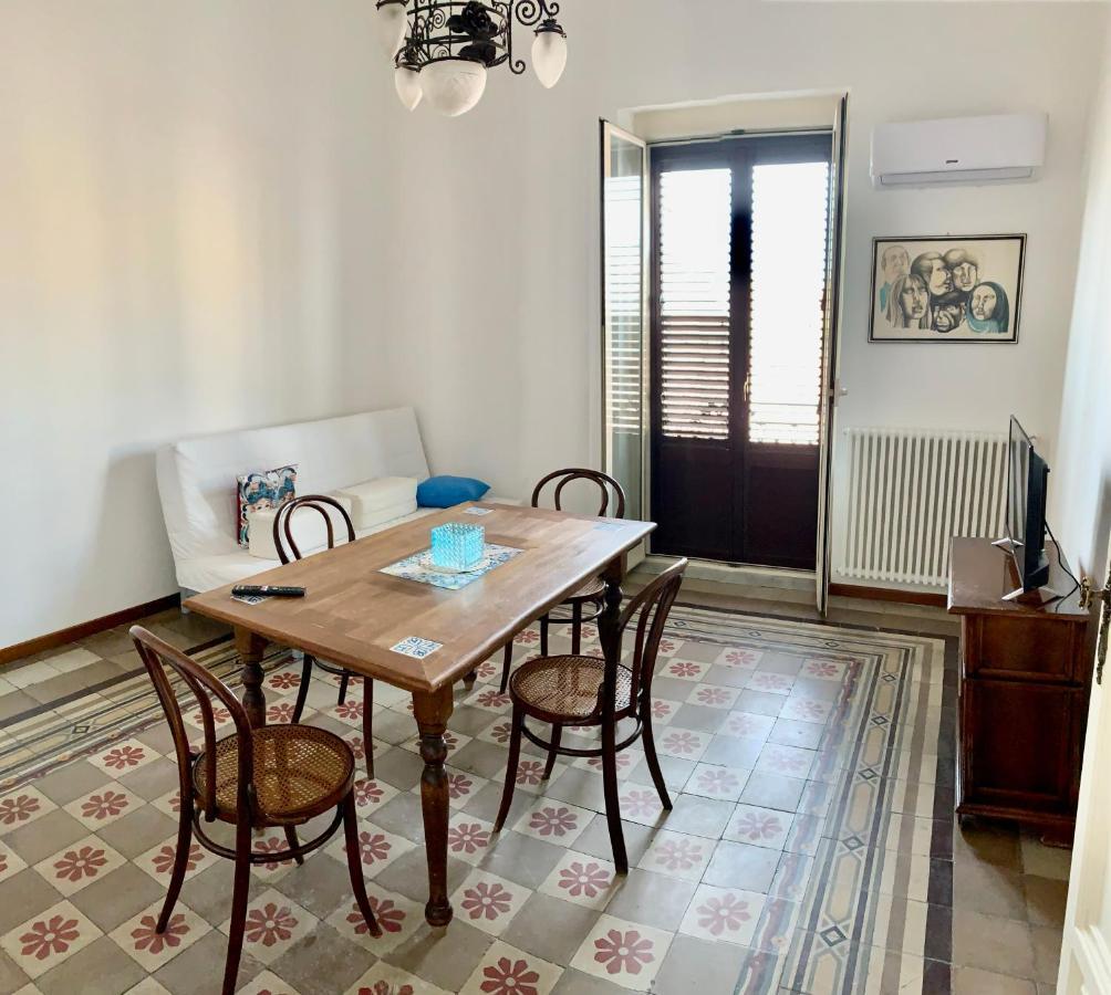 Suite Dreams Politeama Palerme Extérieur photo