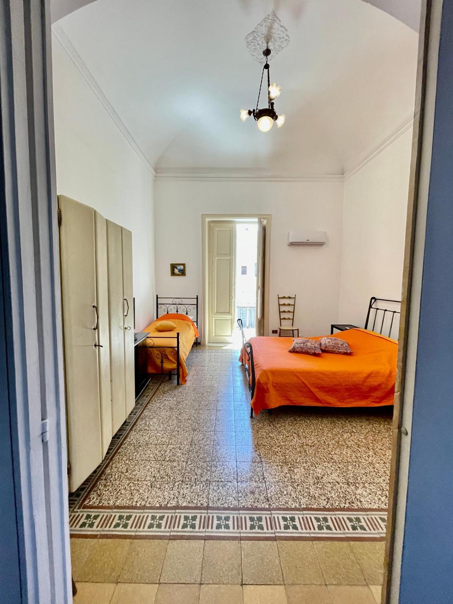 Suite Dreams Politeama Palerme Extérieur photo